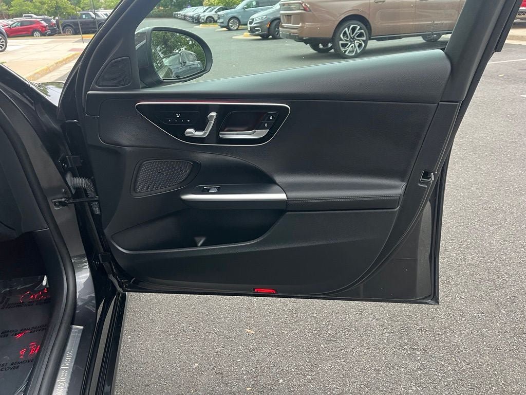 Used 2023 Mercedes-Benz C 300 Sedan image 21