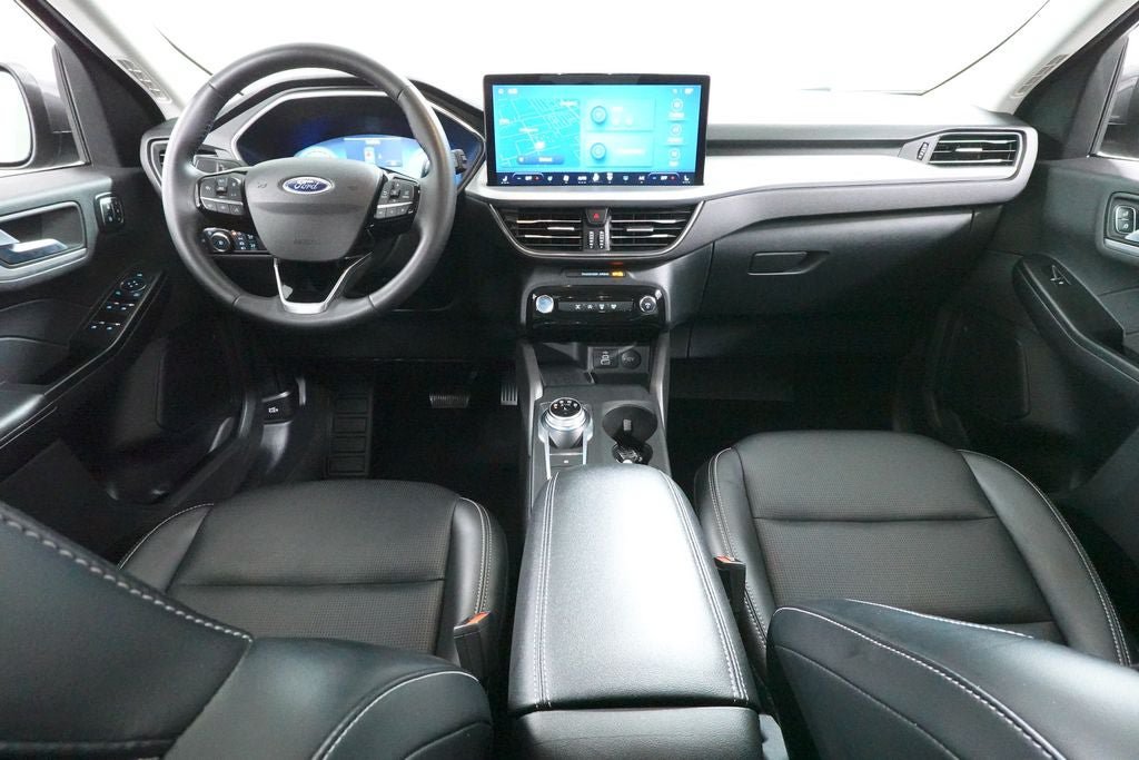 Certified 2025 Ford Escape Platinum AWD/4WD image 12