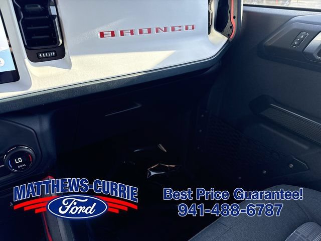 Certified 2025 Ford Bronco Heritage Edition AWD/4WD image 24