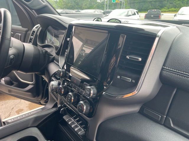 Used 2022 RAM 1500 Laramie AWD/4WD image 37