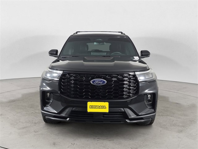 Certified 2025 Ford Explorer ST-Line w/ Premium Package image 8