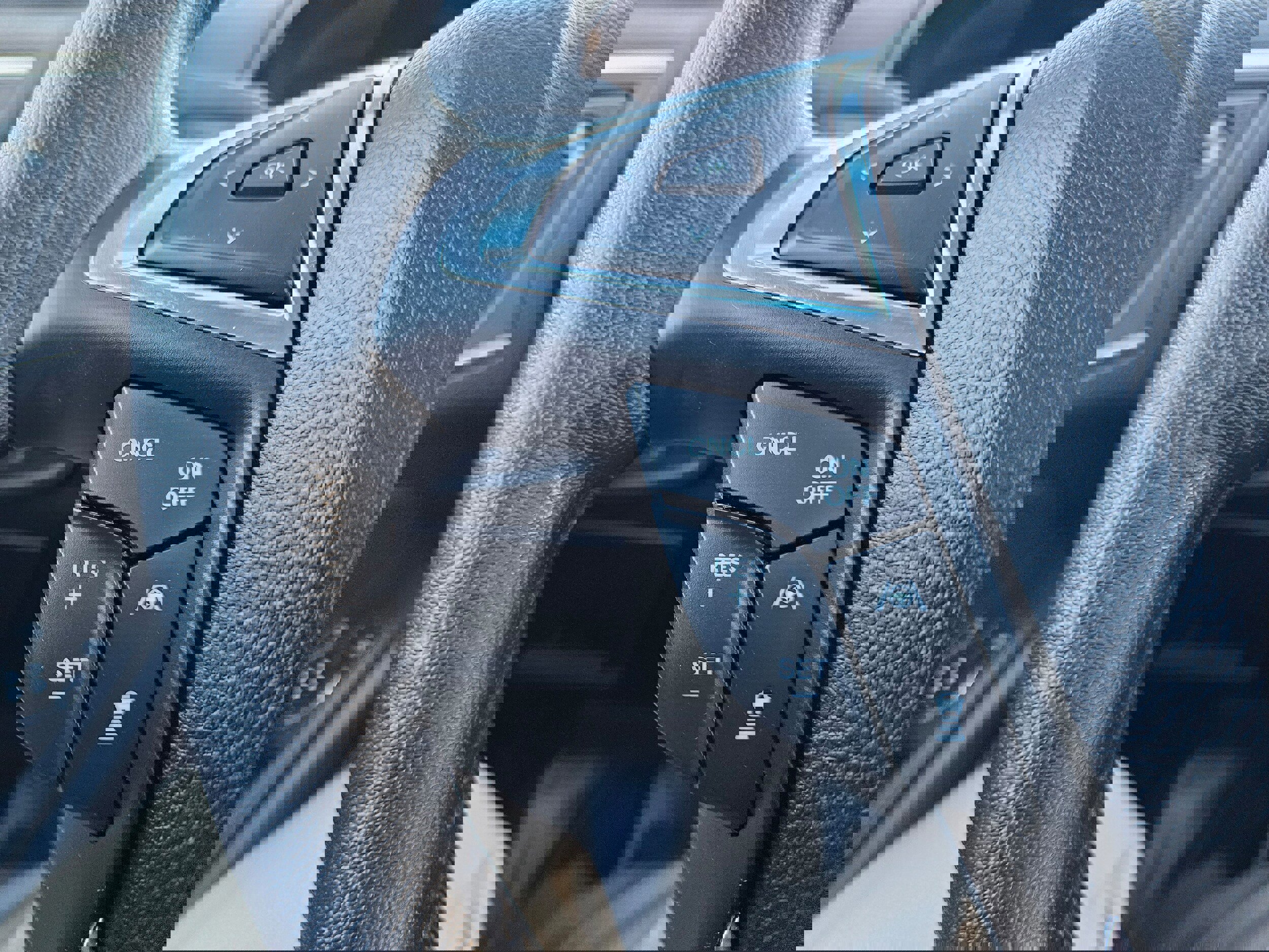 Certified 2022 Ford Edge Titanium w/ Equipment Group 301A image 20