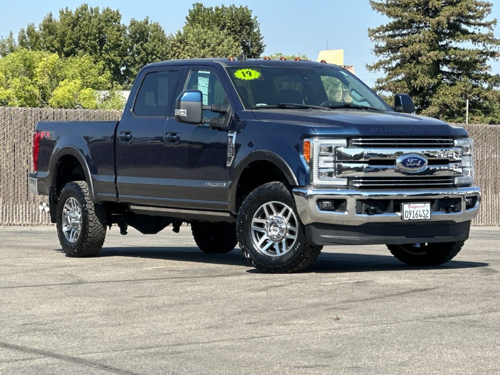 Certified 2019 Ford F350 Lariat w/ Lariat Ultimate Package