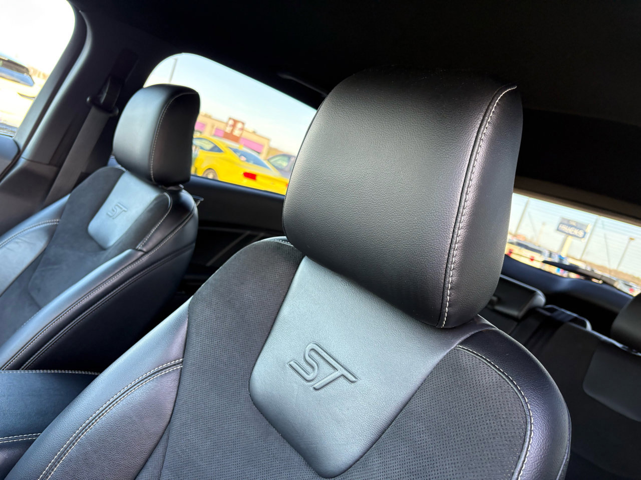 Certified 2021 Ford Edge ST image 24