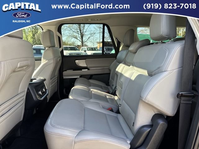 Certified 2025 Ford Expedition Max Active image 18