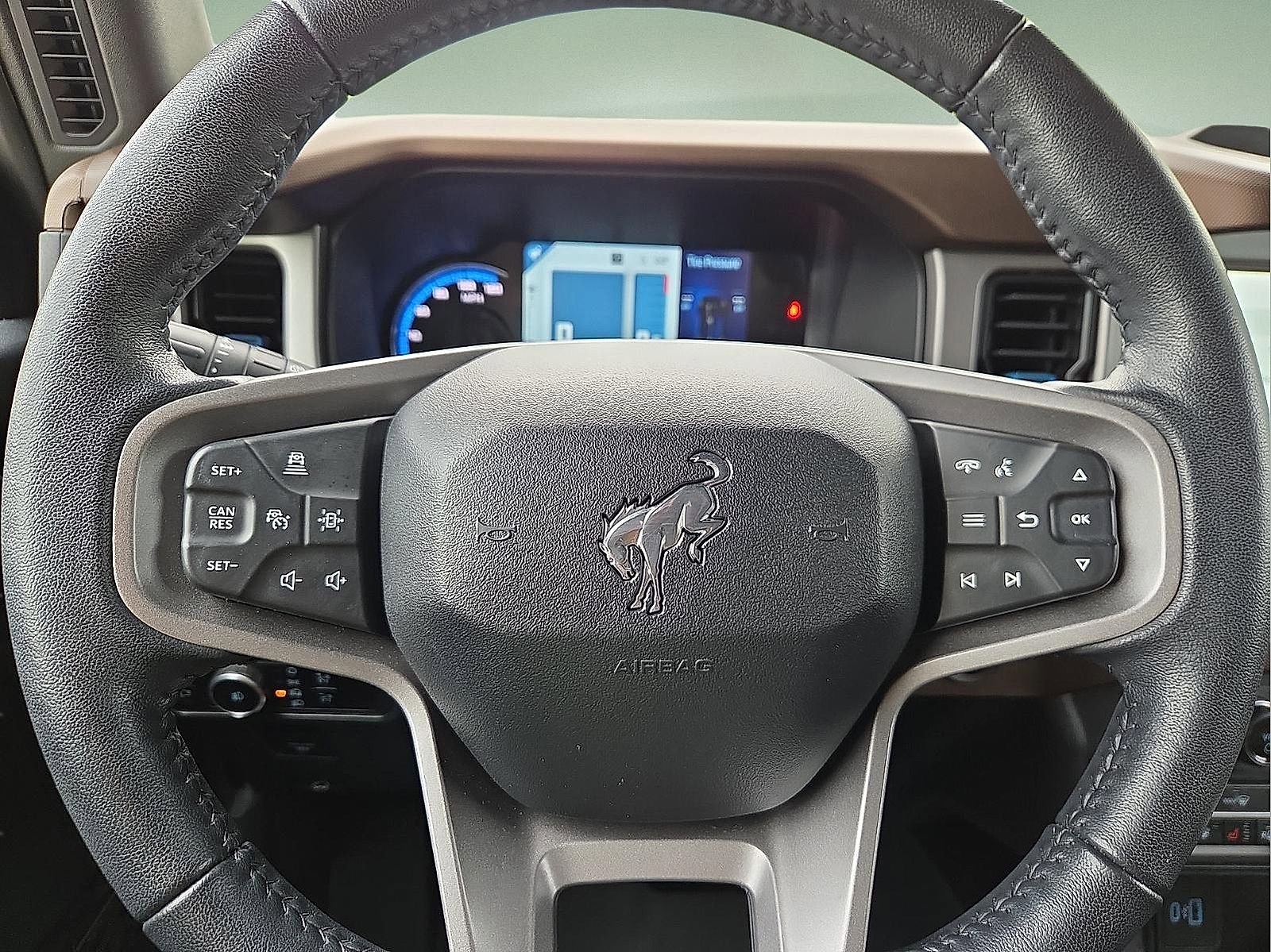 Certified 2023 Ford Bronco Outer Banks AWD/4WD image 24