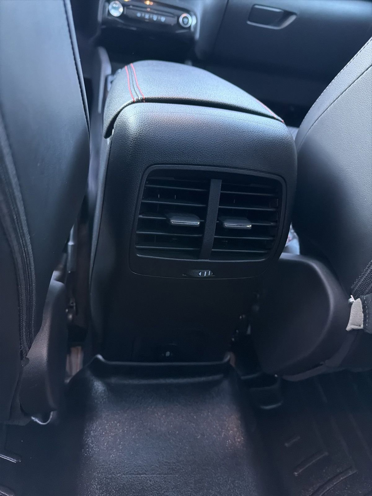 Certified 2023 Ford Escape ST-Line Select w/ Tech Pack #1 image 13