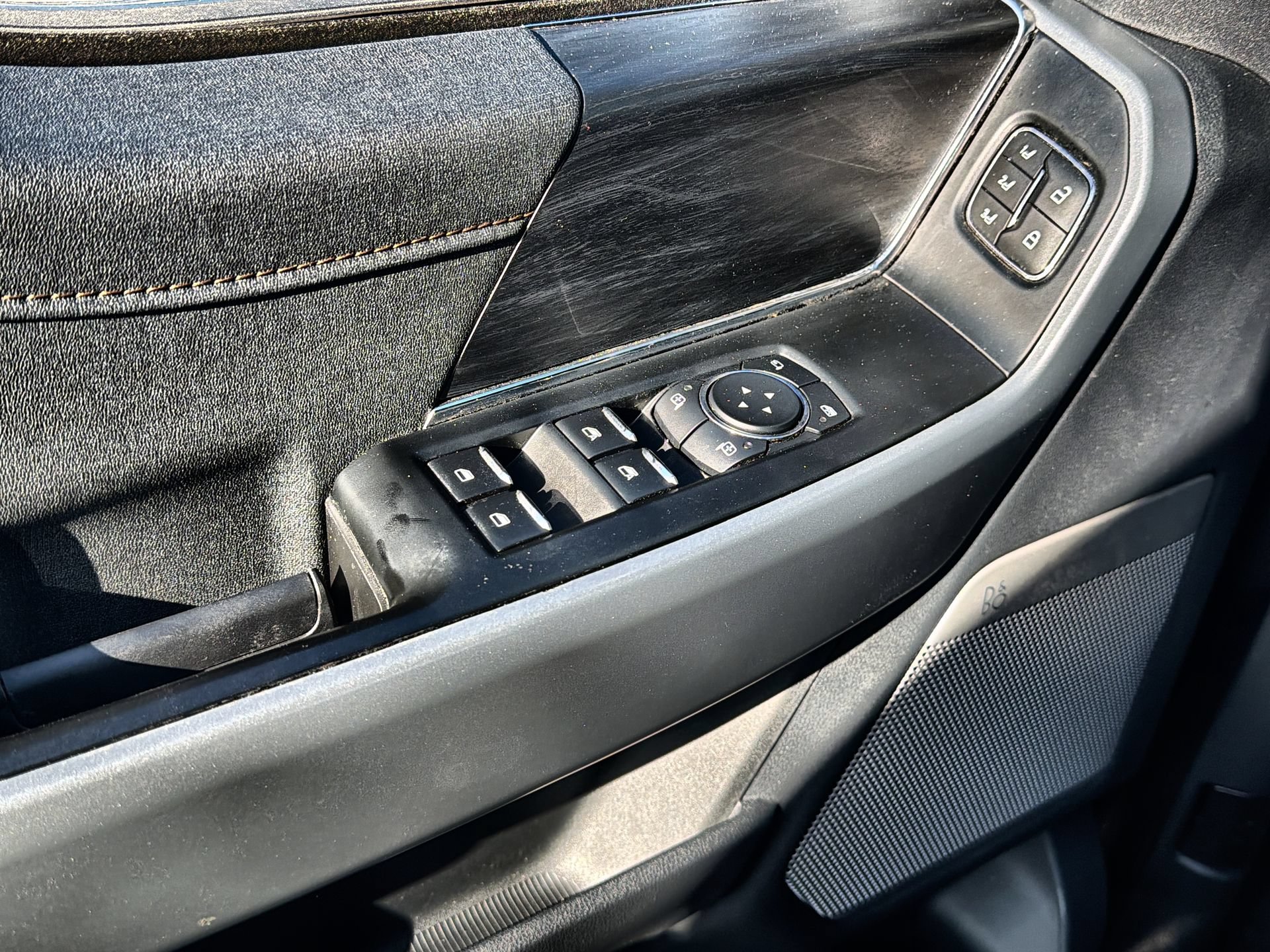 Certified 2025 Ford F150 Lariat AWD/4WD image 13