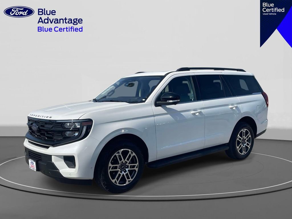 Certified 2025 Ford Expedition Active AWD/4WD image 1