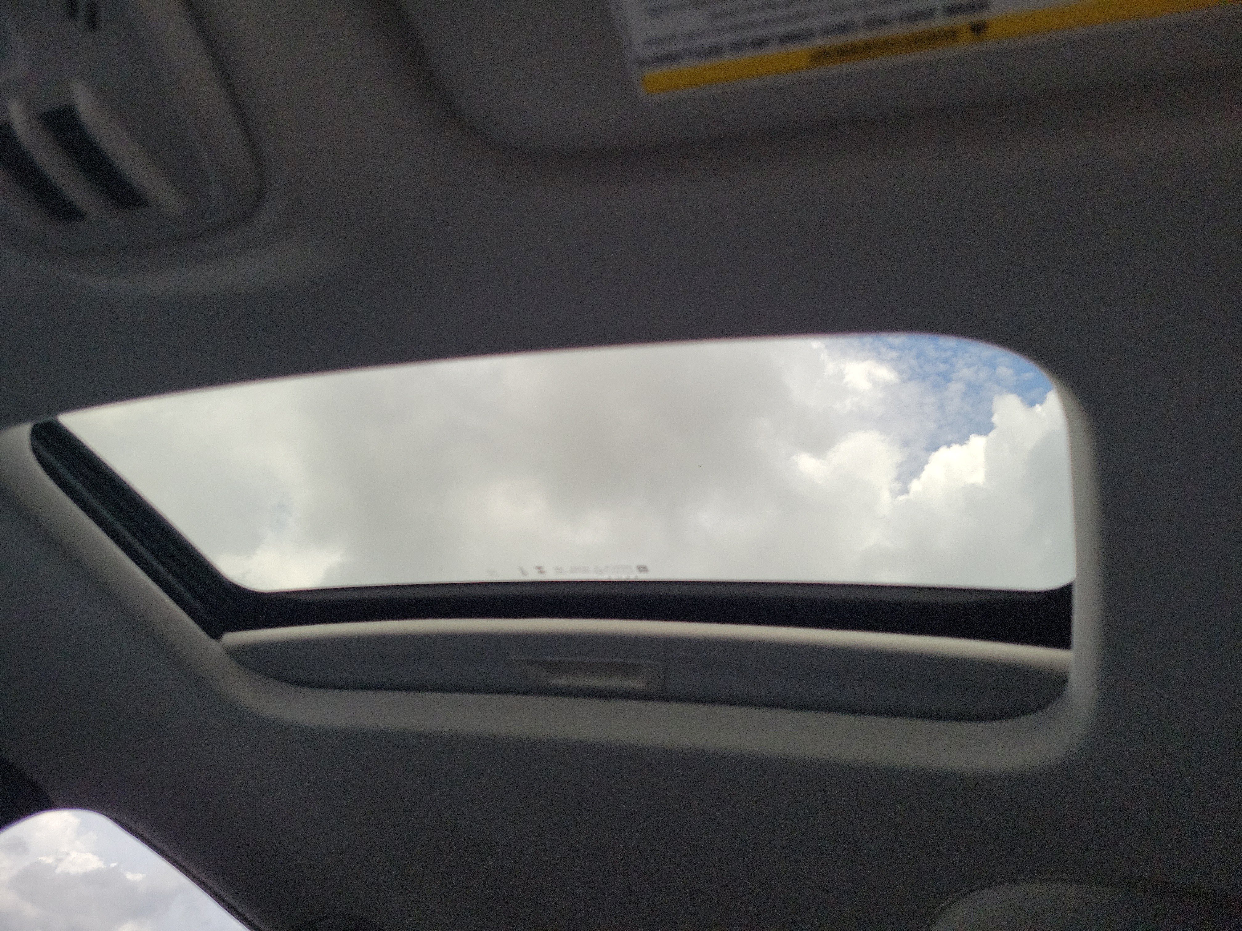 Used 2024 Chevrolet Trax ACTIV w/ Sunroof Package FWD image 28