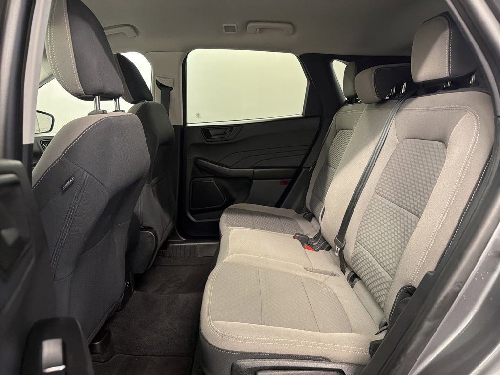Certified 2022 Ford Escape SE AWD/4WD image 31