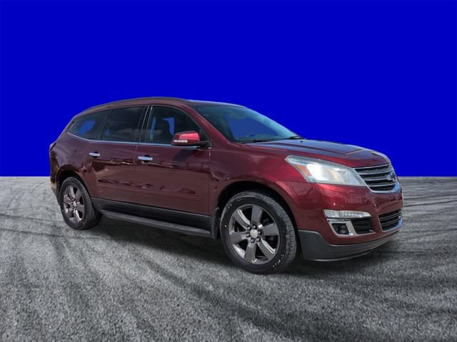 Used 2017 Chevrolet Traverse LT FWD image 2