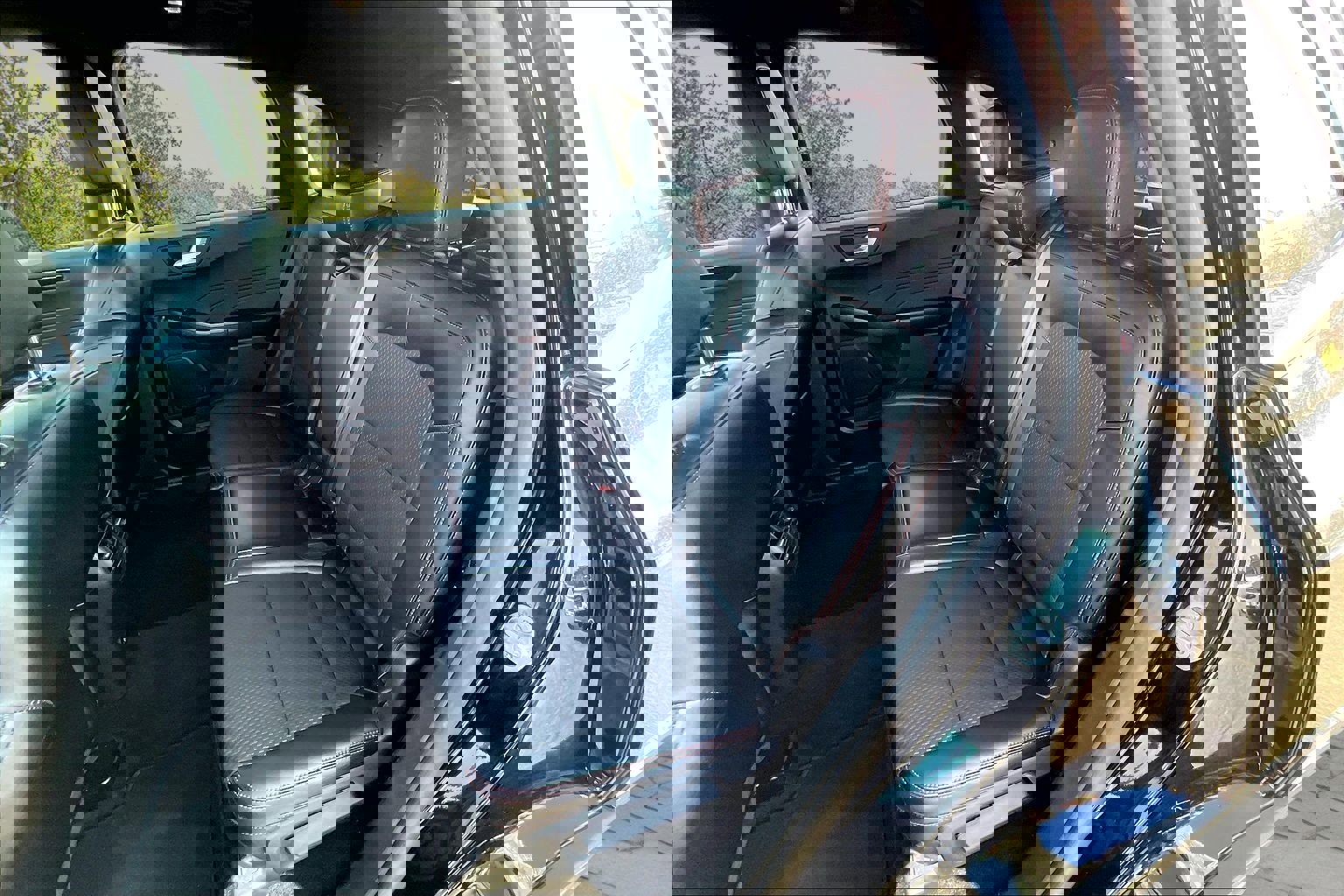 Certified 2025 Ford Escape ST-Line image 26