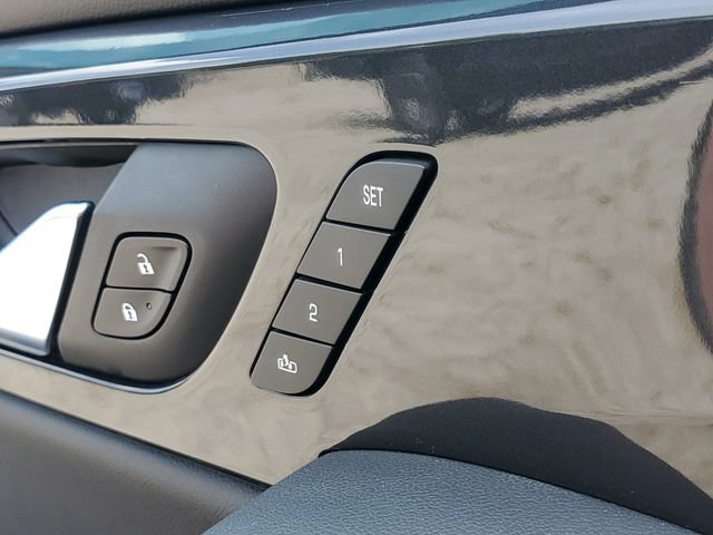 Used 2020 Chevrolet Blazer RS AWD/4WD image 12