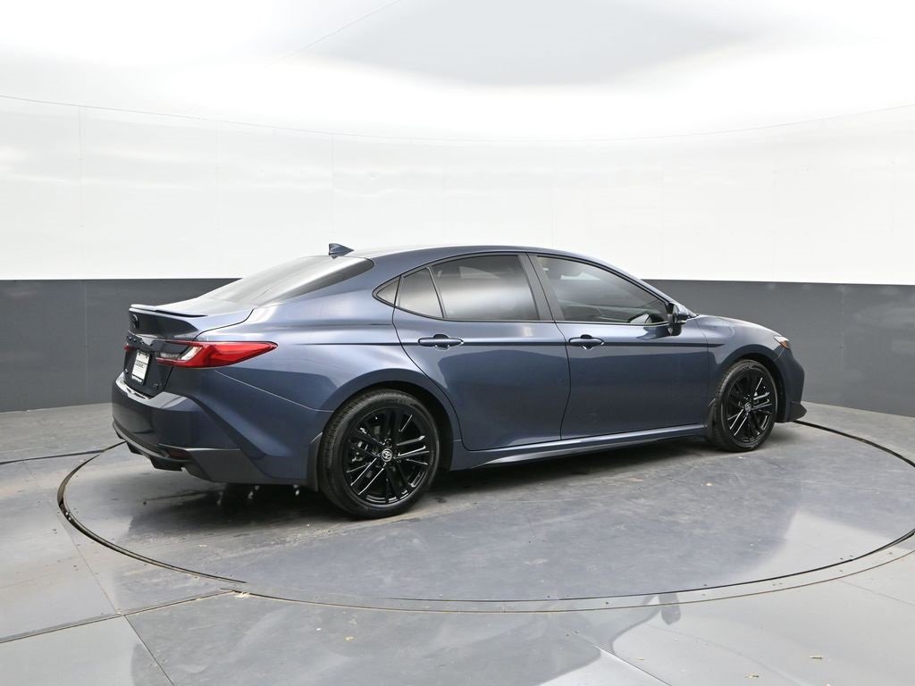 Used 2026 Toyota Camry SE w/ Convenience Package image 15