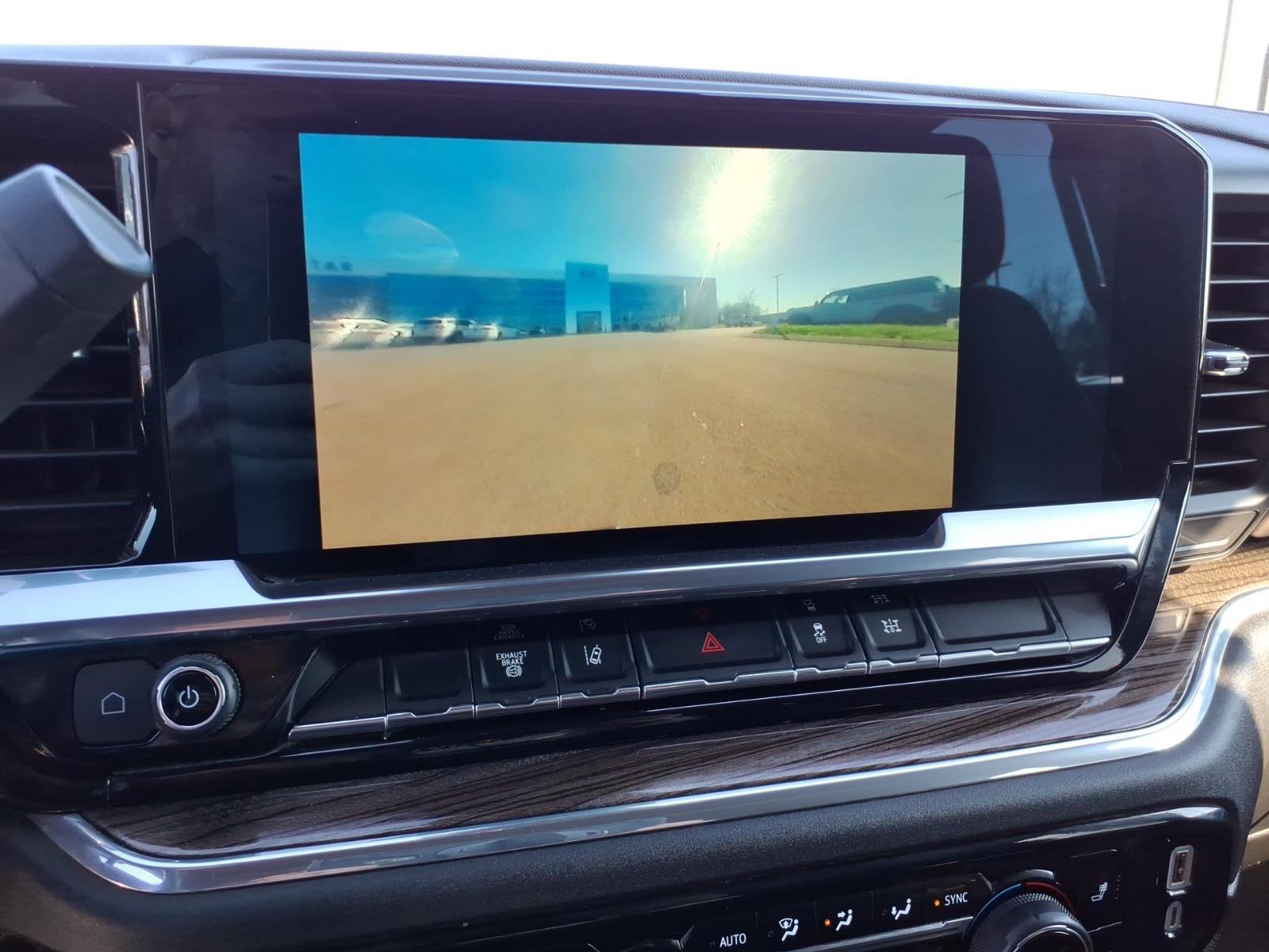 Used 2024 Chevrolet Silverado 3500 LT w/ Convenience Package image 22