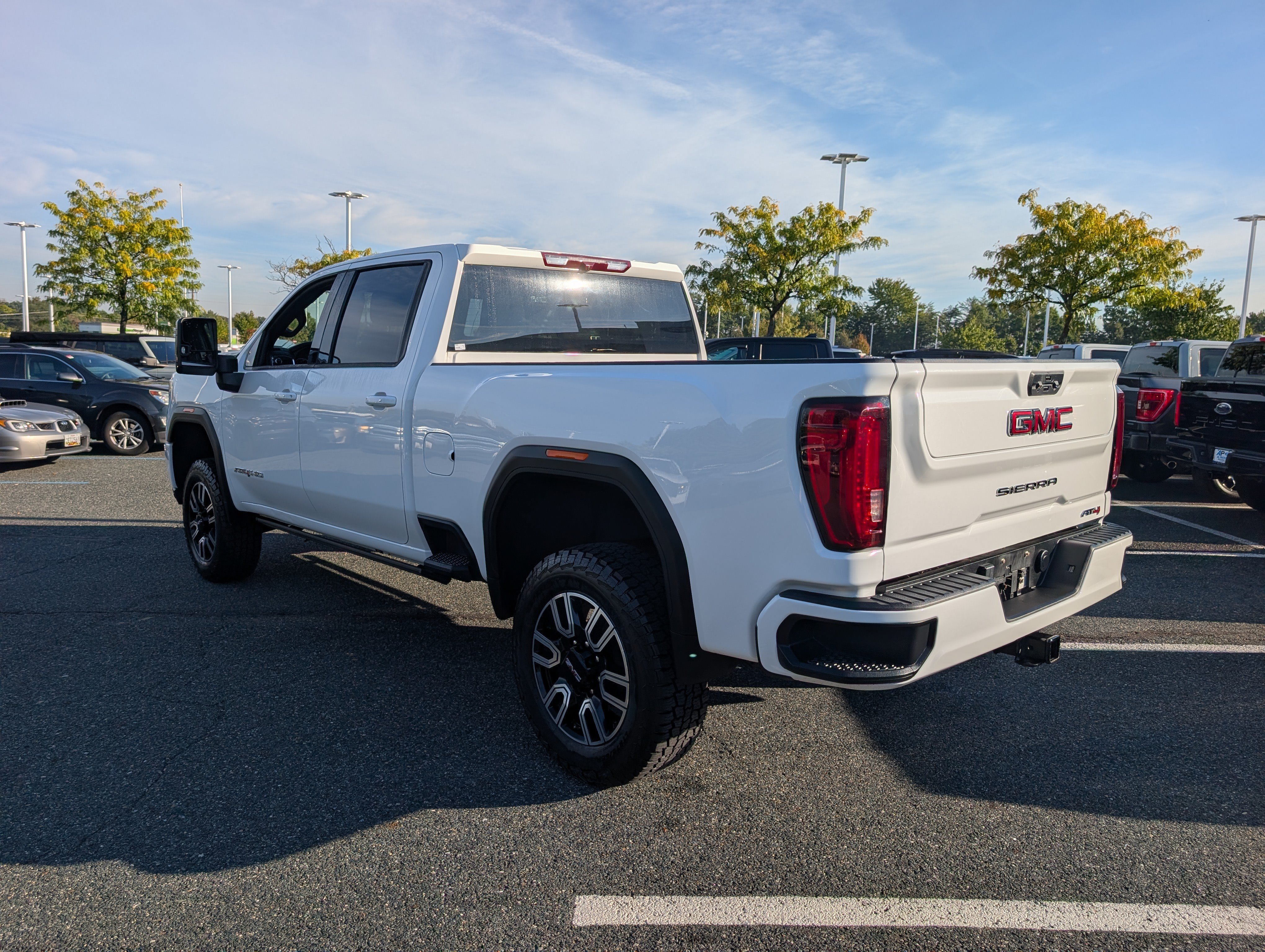 Used 2021 GMC Sierra 3500 AT4 w/ Gooseneck/5TH Wheel Package AWD/4WD image 6