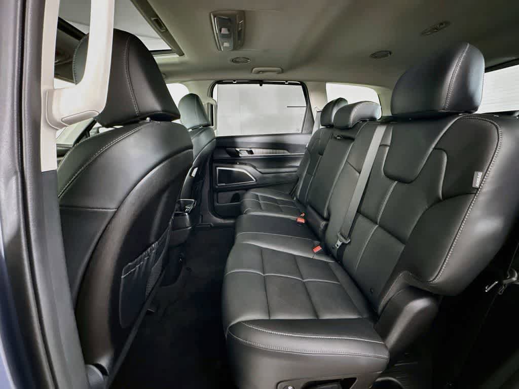 Used 2025 Kia Telluride EX X-Line AWD/4WD image 13