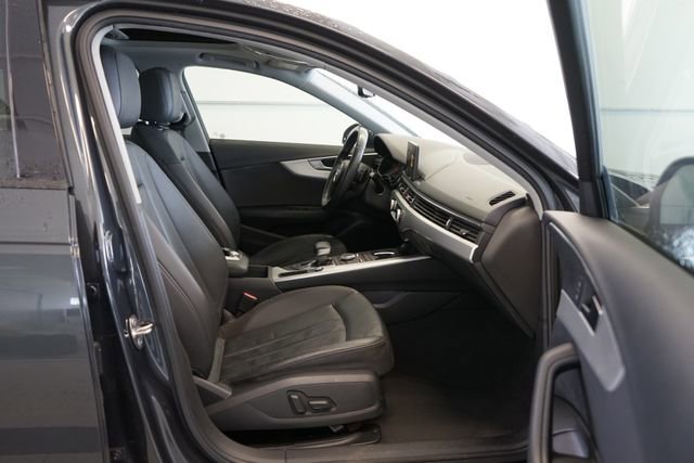 Used 2018 Audi A4 2.0T Ultra Premium w/ Convenience Package image 32