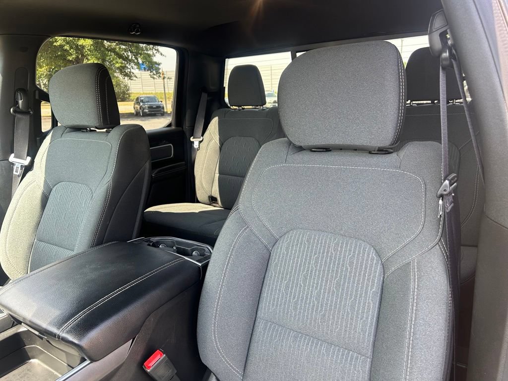 Used 2022 RAM 1500 Big Horn AWD/4WD image 11