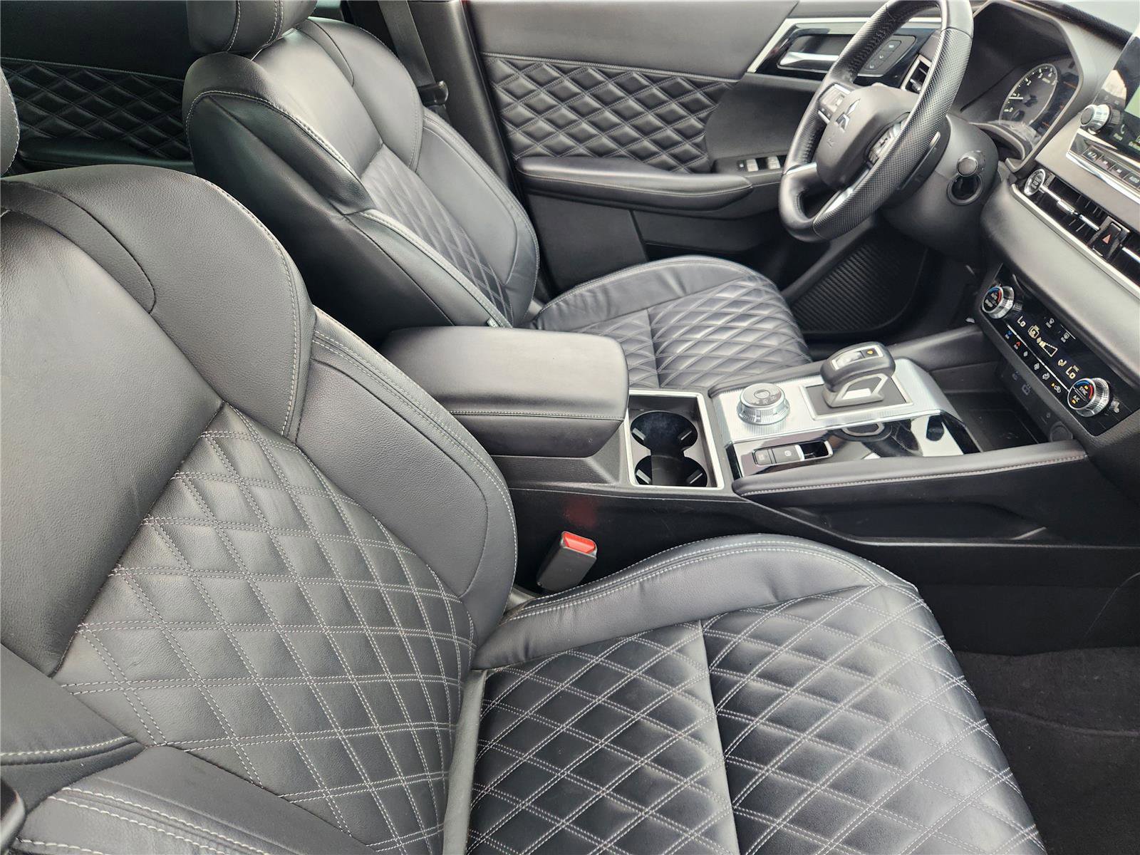 Used 2022 Mitsubishi Outlander SEL FWD image 15