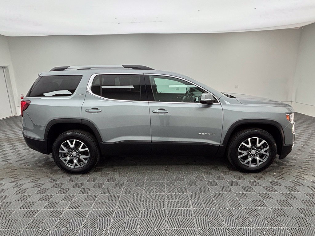 Used 2023 GMC Acadia SLT AWD/4WD image 7
