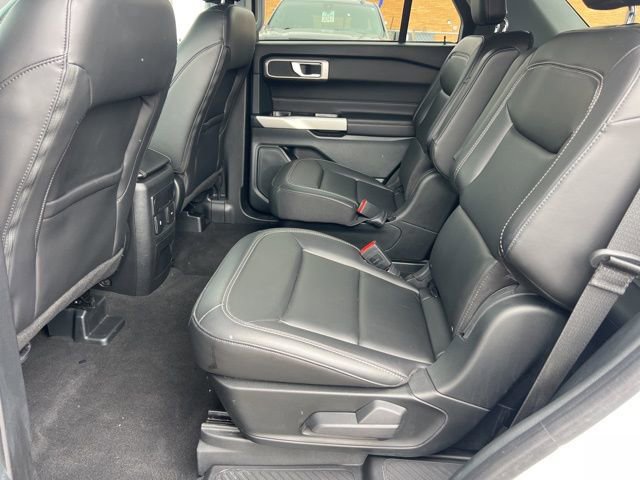 Certified 2024 Ford Explorer XLT w/ Equipment Group 202A image 22