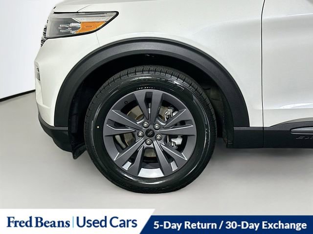Certified 2023 Ford Explorer XLT image 33