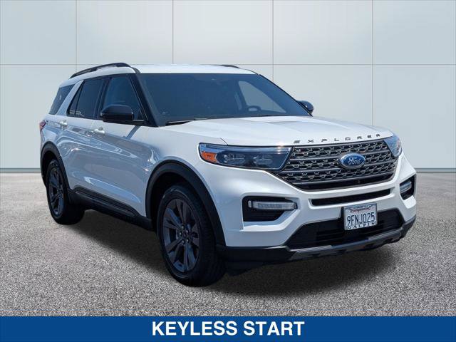Certified 2023 Ford Explorer XLT w/ Equipment Group 202A RWD image 7