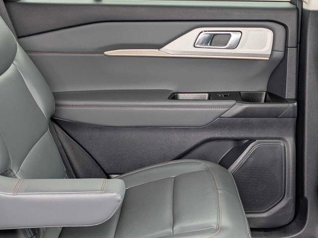 Certified 2025 Ford Explorer Active w/ Active Comfort Package RWD image 24