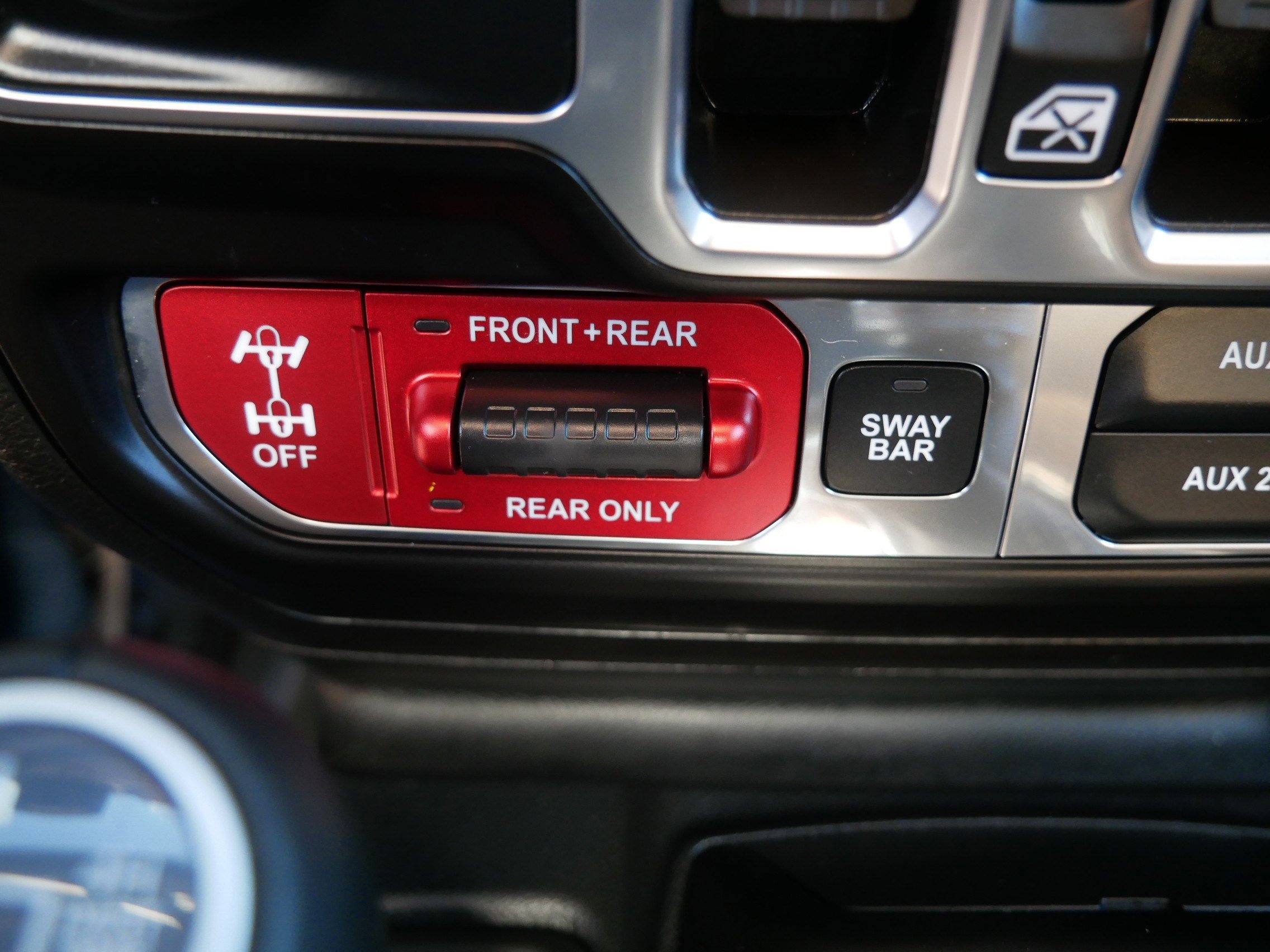 Used 2023 Jeep Wrangler Unlimited Rubicon 4xe w/ Safety Group image 33