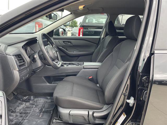Used 2024 Nissan Rogue S AWD/4WD image 17