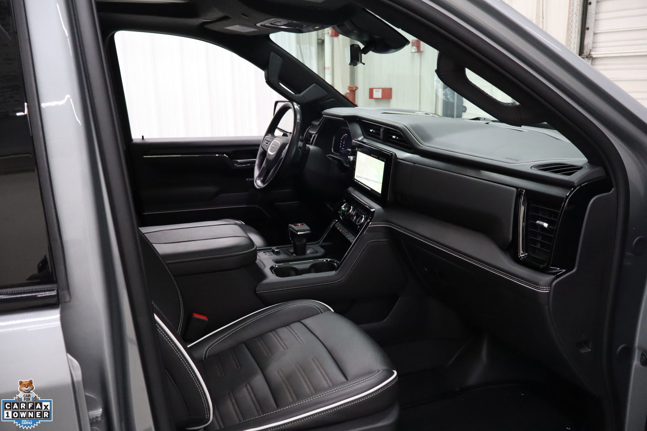 Used 2024 GMC Sierra 1500 AT4X image 33