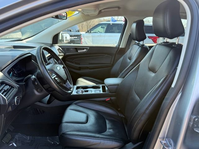 Certified 2022 Ford Edge Titanium w/ Equipment Group 301A image 6
