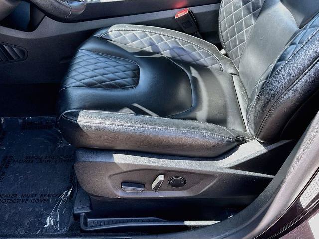 Certified 2024 Ford Edge Titanium AWD/4WD image 16