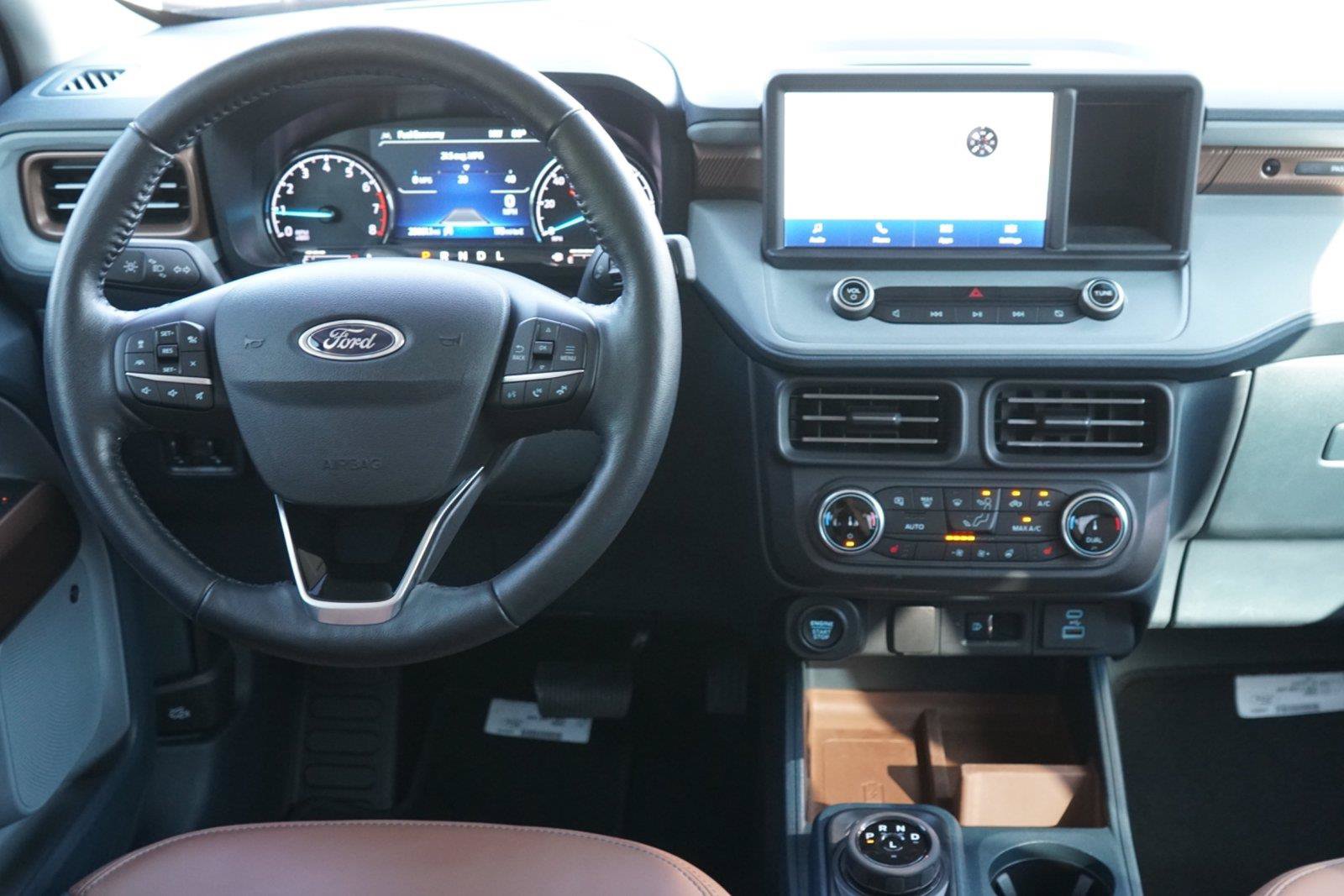 Certified 2022 Ford Maverick Lariat w/ Lariat Luxury Package AWD/4WD image 24