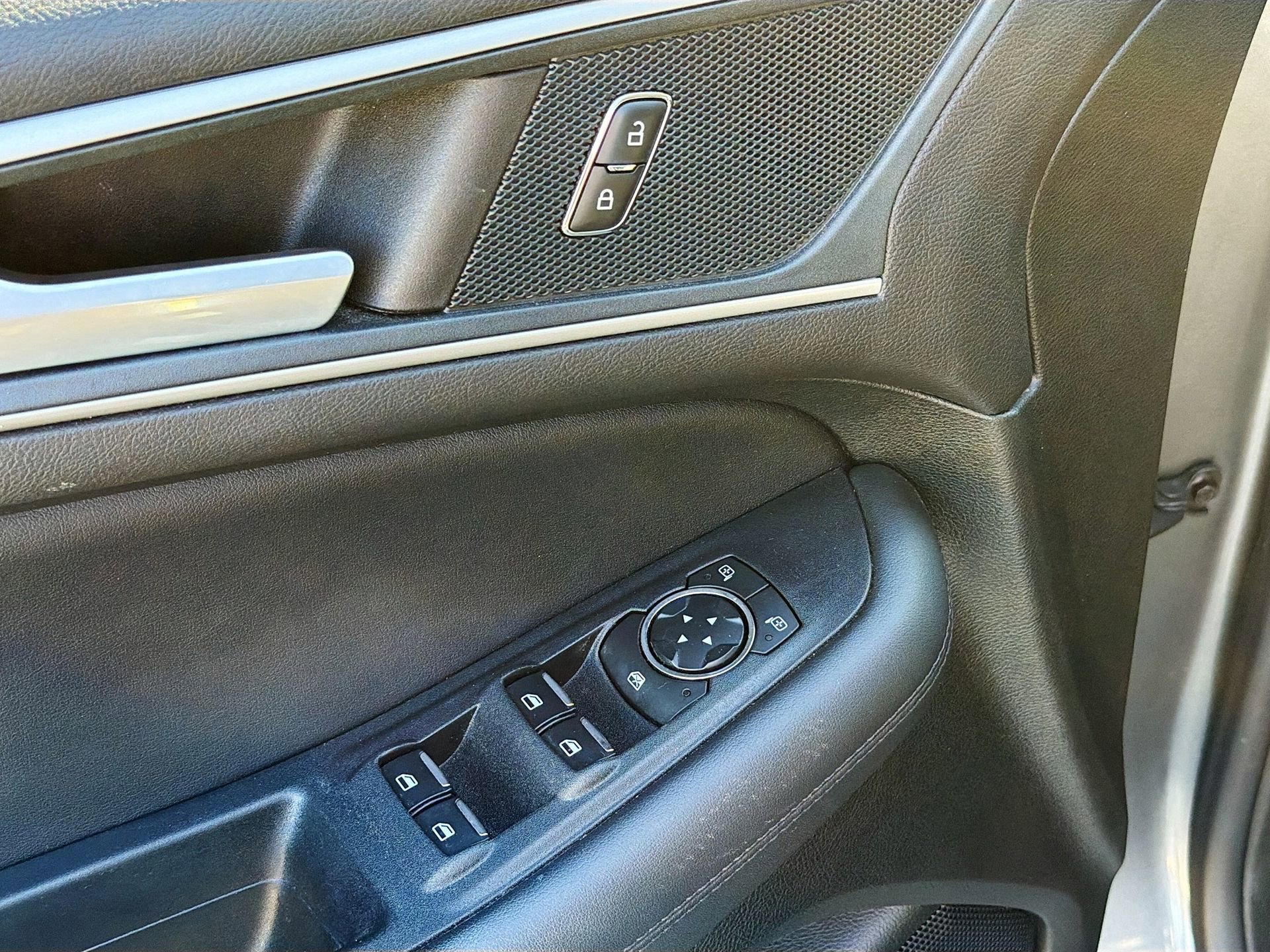 Certified 2024 Ford Edge SEL w/ Convenience Package image 22