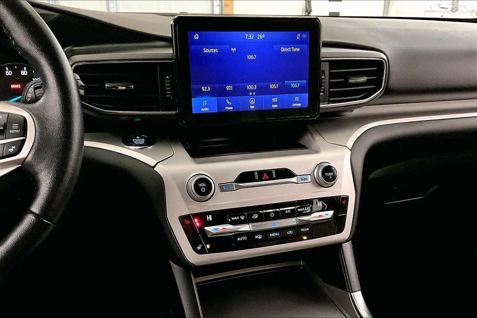 Certified 2021 Ford Explorer XLT w/ Equipment Group 202A image 6