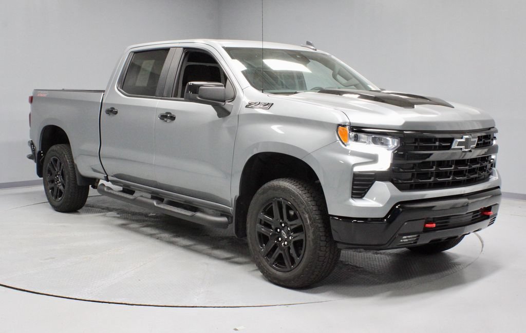 Used 2023 Chevrolet Silverado 1500 LT Trail Boss w/ Protection Package AWD/4WD image 1