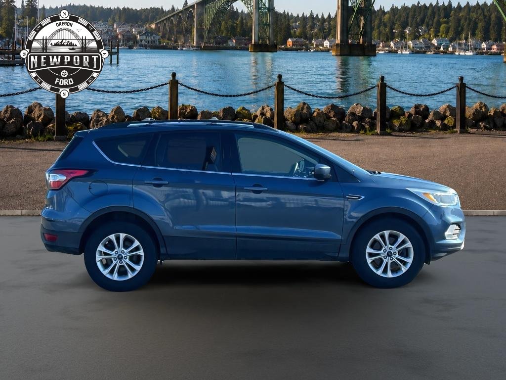 Certified 2018 Ford Escape SE AWD/4WD image 10