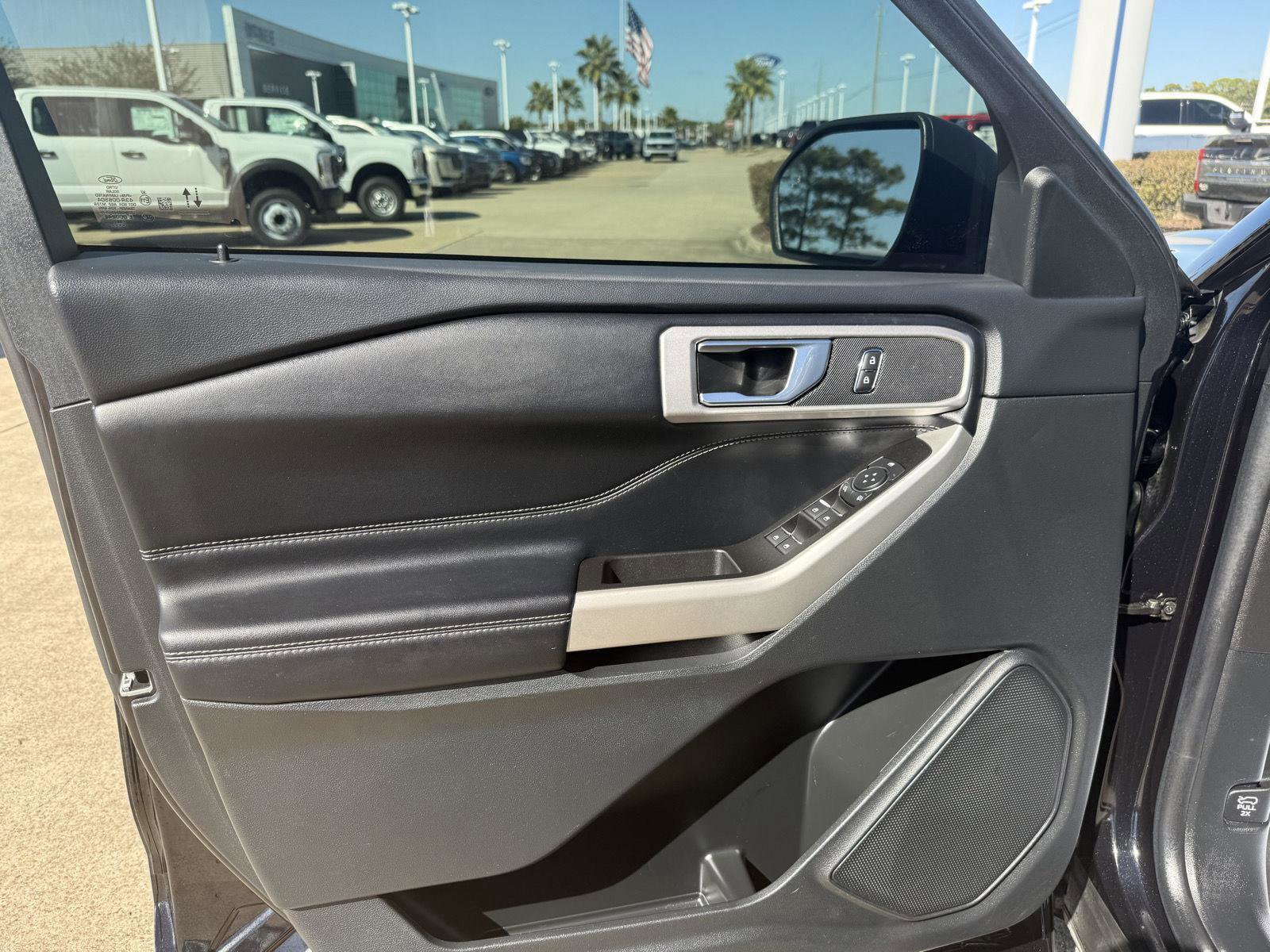 Certified 2022 Ford Explorer XLT w/ Equipment Group 202A image 21