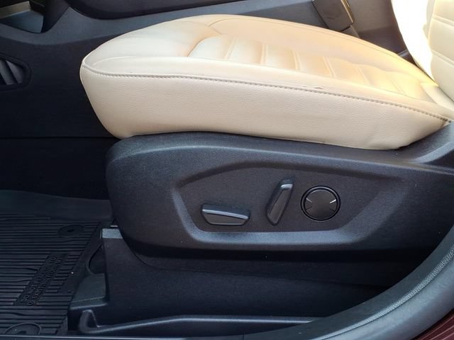Certified 2024 Ford Edge SEL w/ Convenience Package AWD/4WD image 18