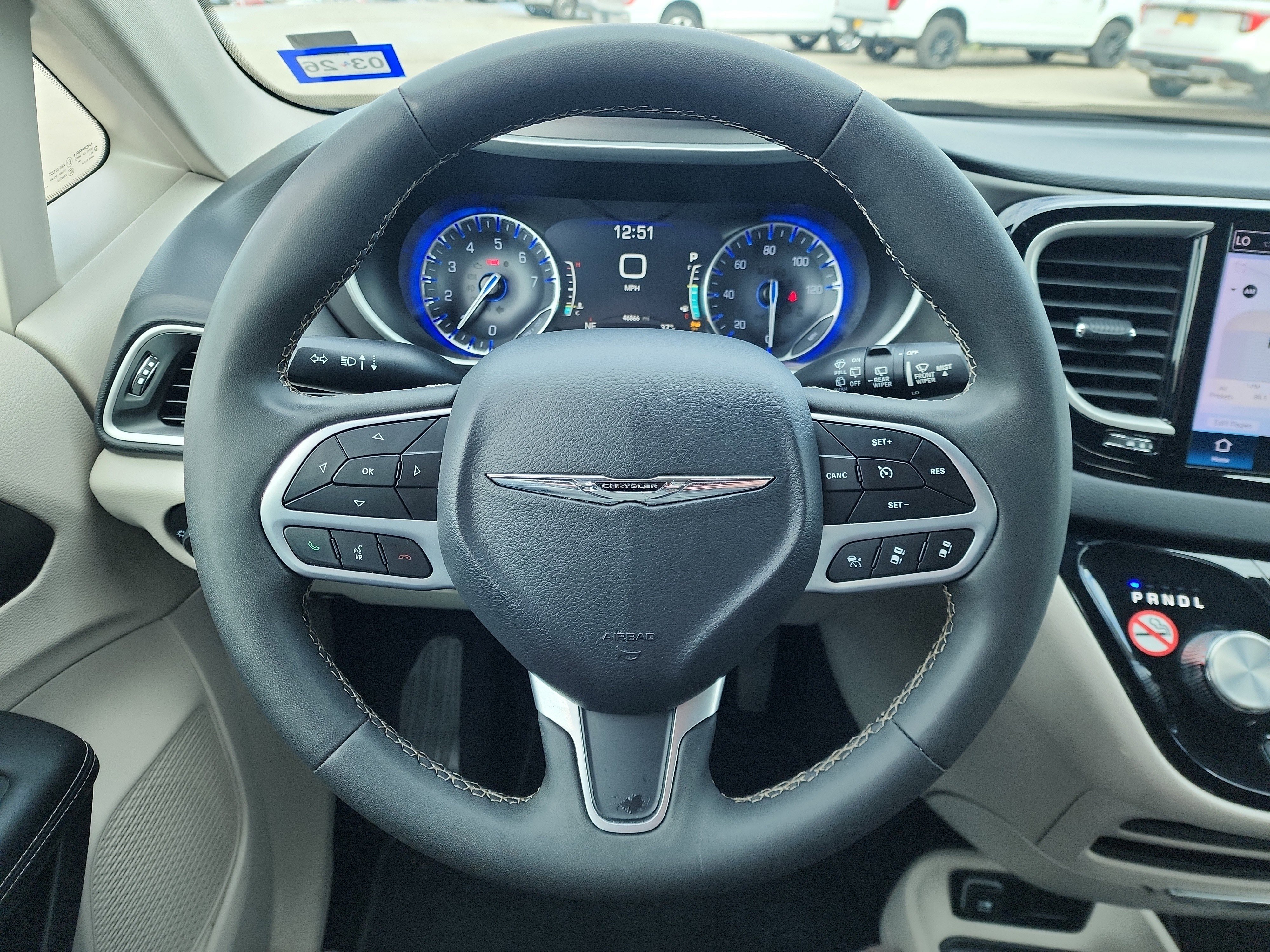 Used 2024 Chrysler Pacifica Touring-L image 20