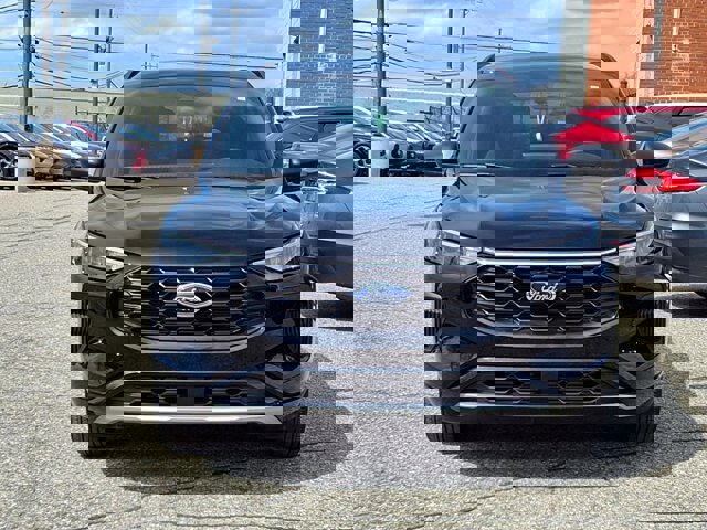 Certified 2024 Ford Escape ST-Line w/ Tech Pack #1 image 4