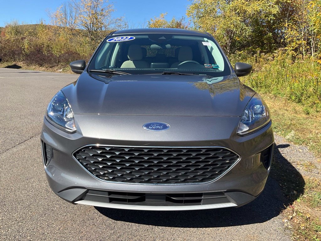 Certified 2022 Ford Escape SE w/ Cold Weather Package AWD/4WD image 21