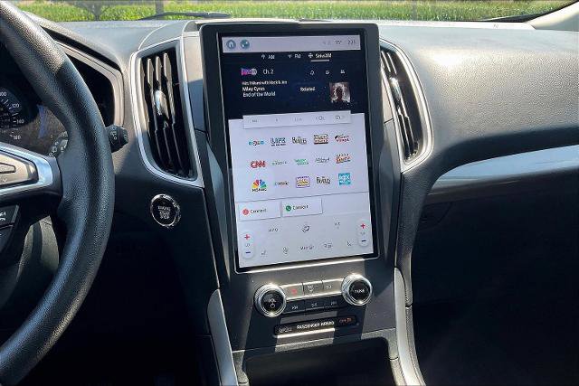 Certified 2024 Ford Edge SEL image 6