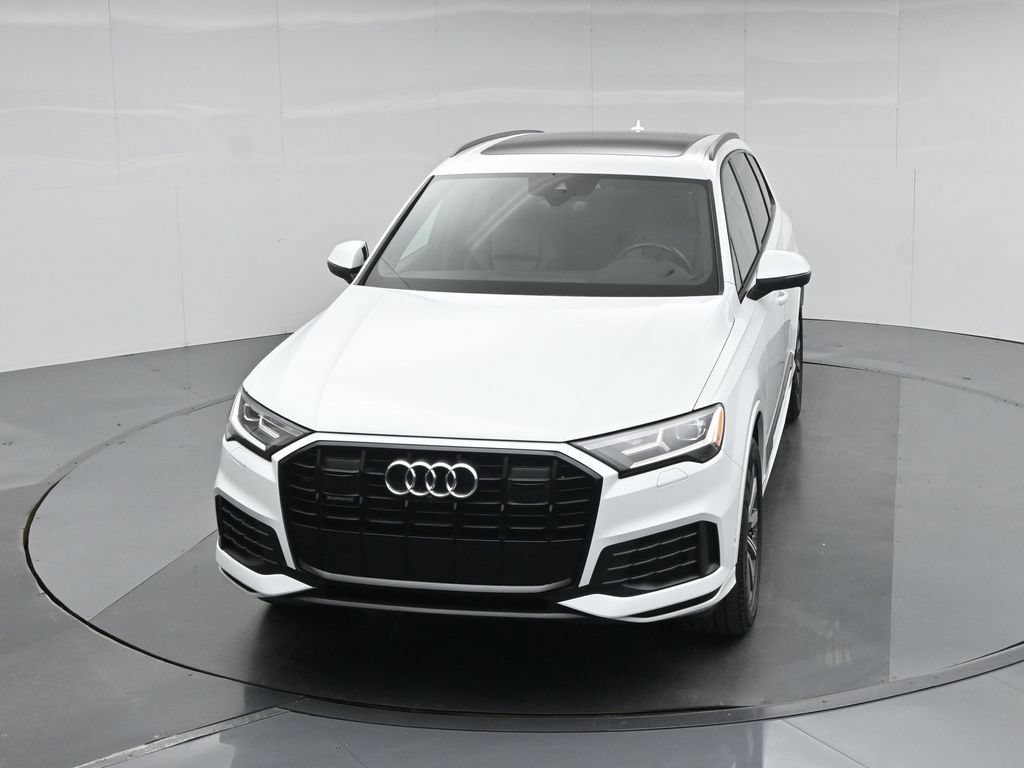Used 2022 Audi Q7 2.0T Premium Plus w/ Premium Plus Package AWD/4WD image 45