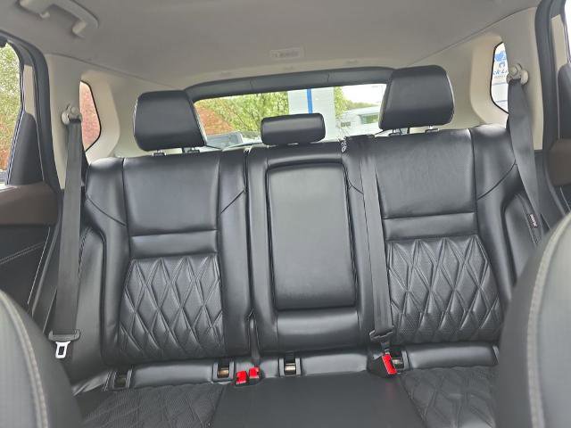 Used 2023 Nissan Rogue Platinum w/ Platinum Premium Package AWD/4WD image 40