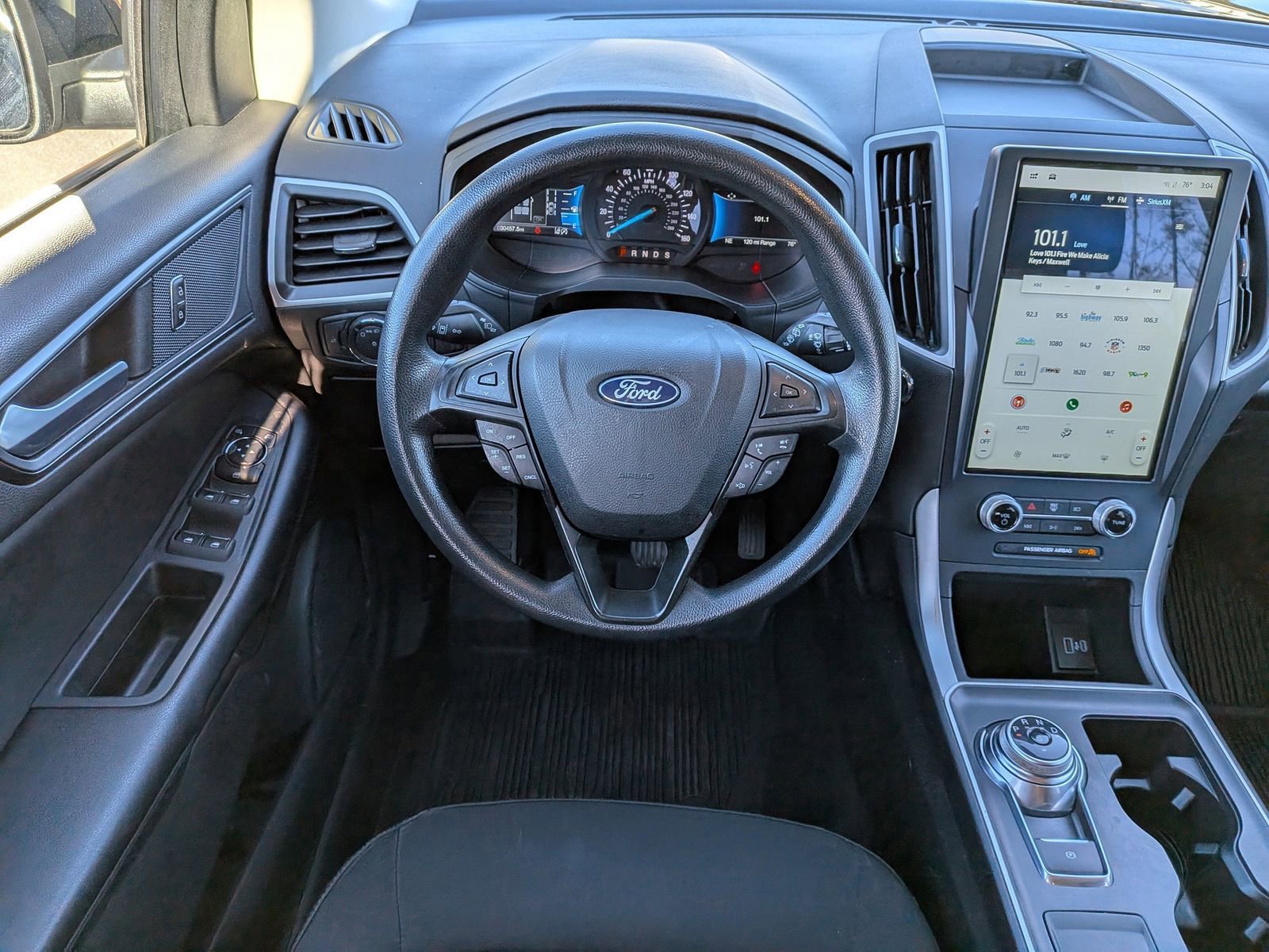 Certified 2022 Ford Edge SE w/ Black Appearance Package image 18