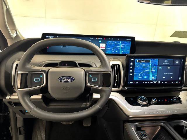 Certified 2025 Ford Expedition Active image 8